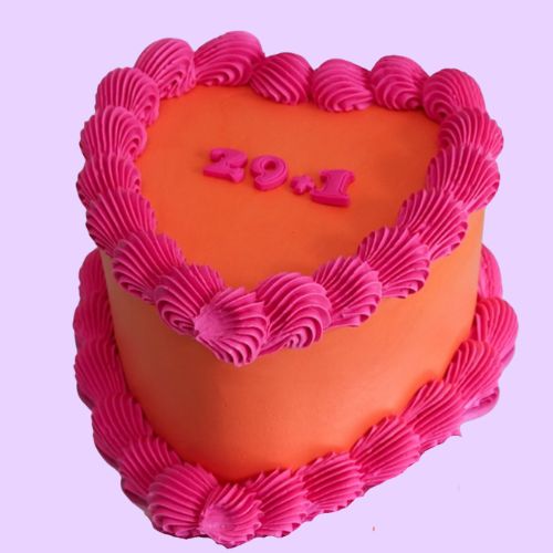 Eggless Vintage Heart cake