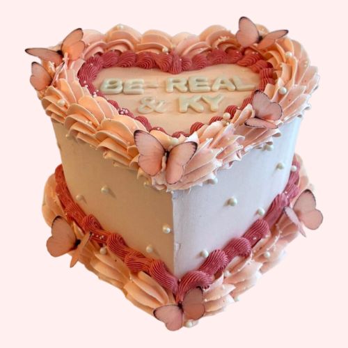 Eggless Vintage Heart cake